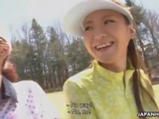 Mooi golf schoolmeisje nana kunimi reeks omhoog een mistake en nu ze